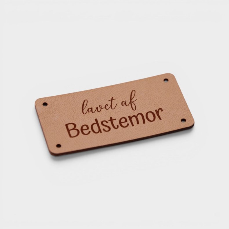 Lavet af bedstemor - Label 
